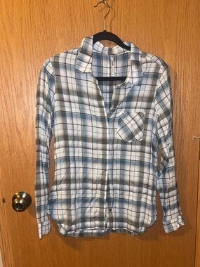 KUHL Women's Blue and Green Plaid Long Sleeve Button Down Shirt Size Medium